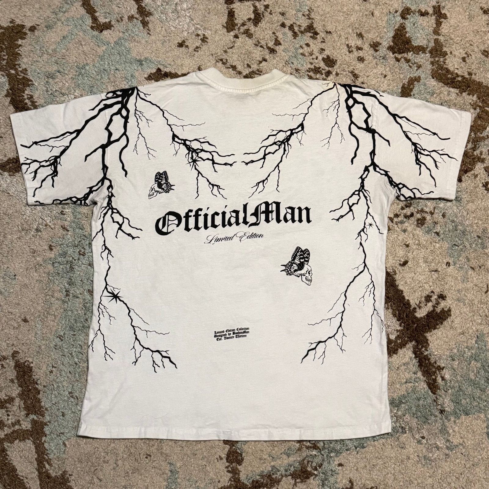 Boohoo Boohoo Man Limited Edition Butterfly Skull Shirt Size Large Size US L / EU 52-54 / 3 - 2 Thumbnail