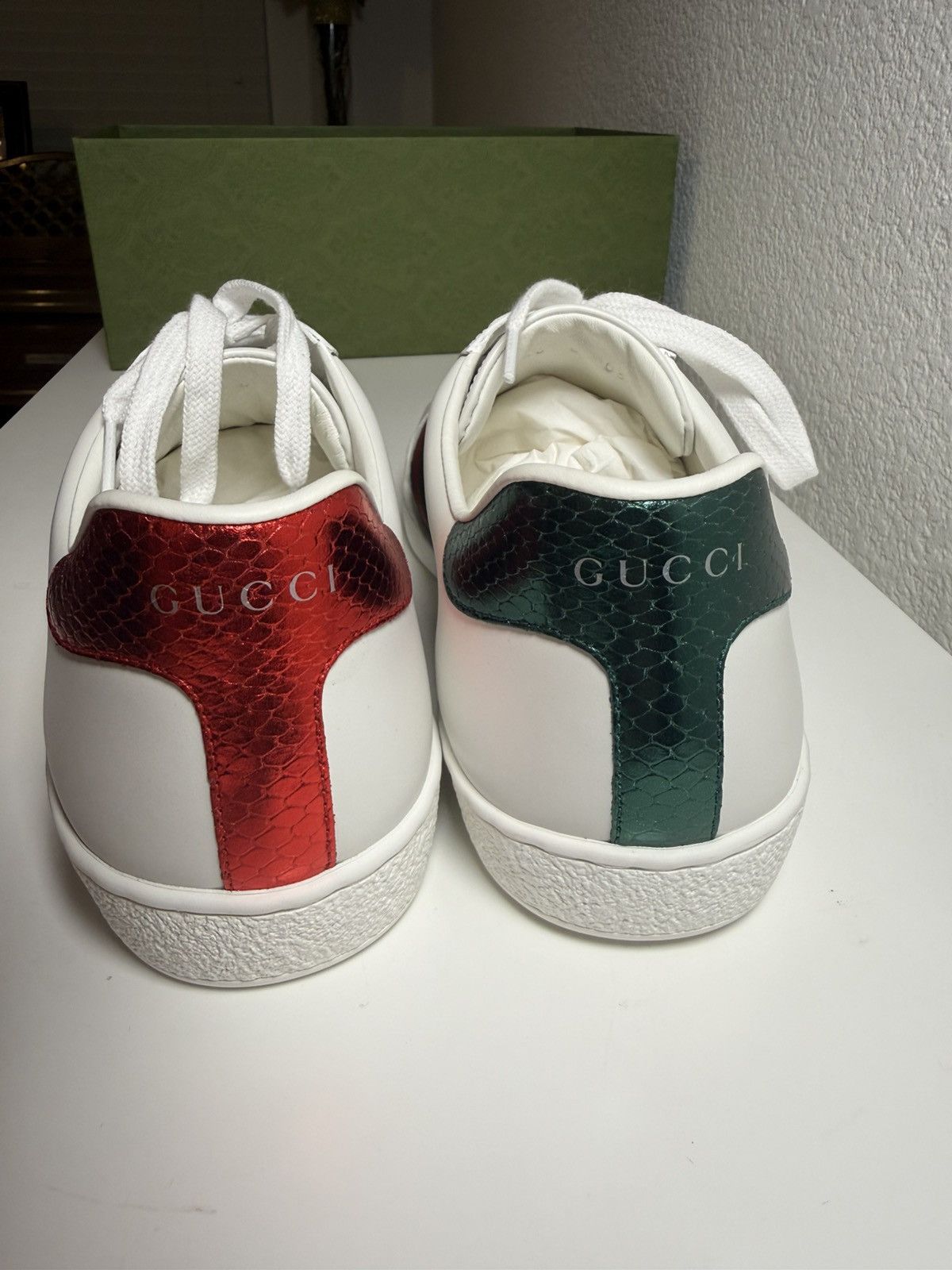 Gucci Gucci Ace Bee Sneakers size 8/US 9.5 Size US 9.5 / EU 42-43 - 2 Thumbnail