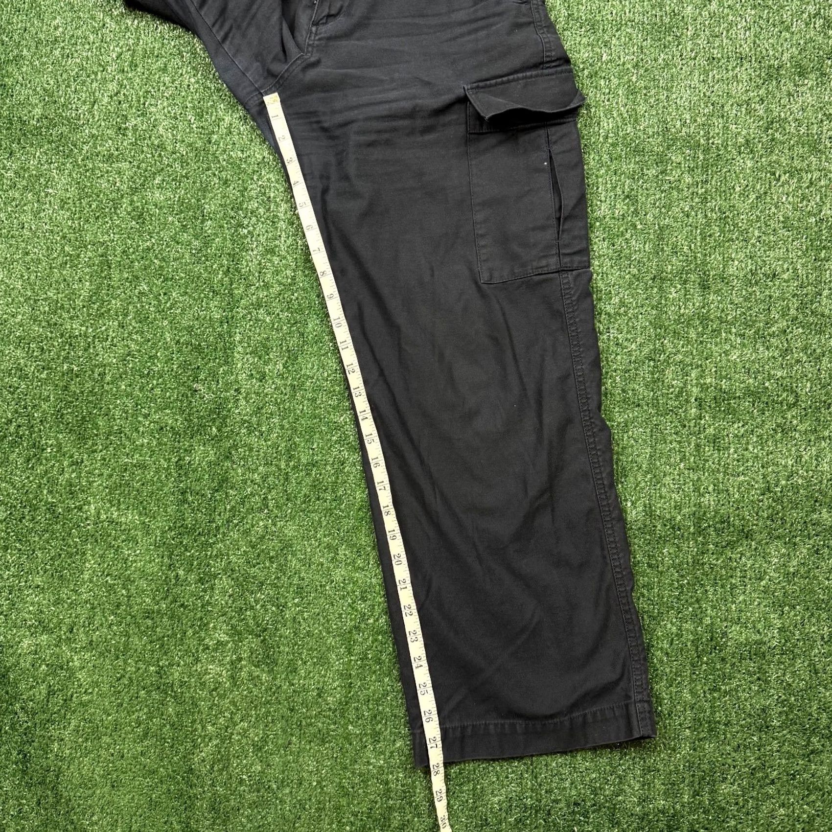Uniqlo Uniqlo Cargo Pants Women's Size M 31 x 28 Black Lightweight Utility Gorpcore Size 32" / US 10 / IT 46 - 2 Thumbnail