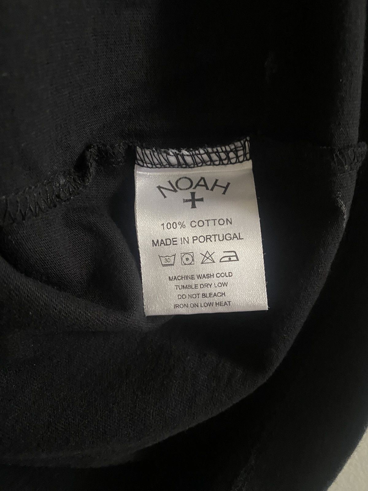 Noah Noah T-shirt Size US L / EU 52-54 / 3 - 5 Thumbnail