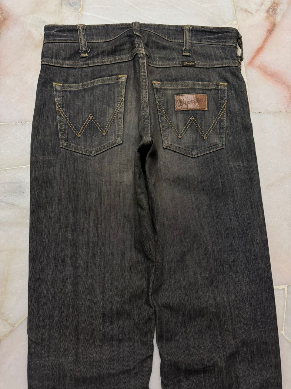 Wrangler 💥Vintage 90s Style Wrangler MudWashed Distress Dark Jeans Size US 29 - 14 Thumbnail