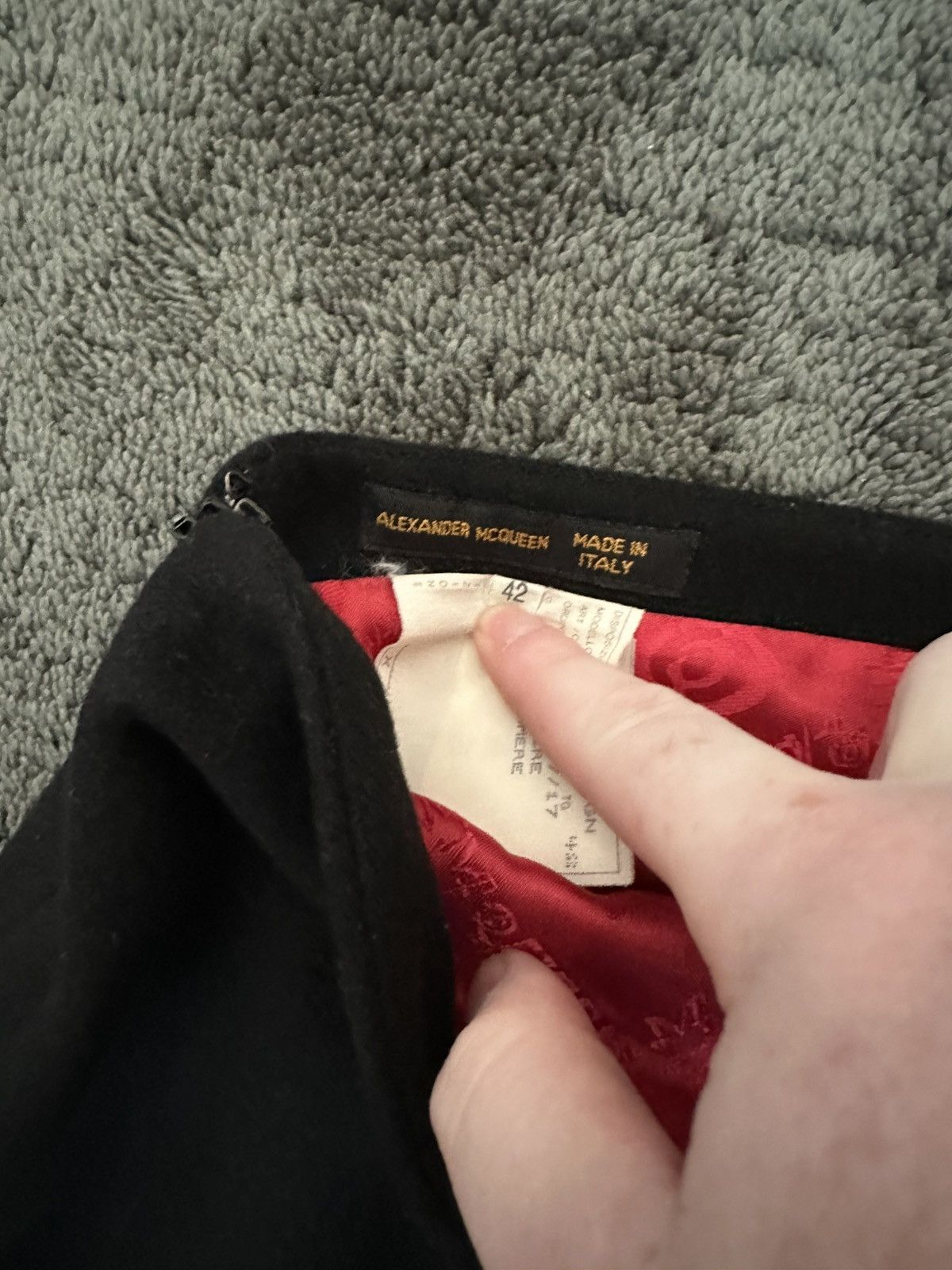 Alexander McQueen Archive Alexander McQueen Fall 1998 Joan Cashmere Skirt Size 30" / US 8 / IT 44 - 2 Thumbnail