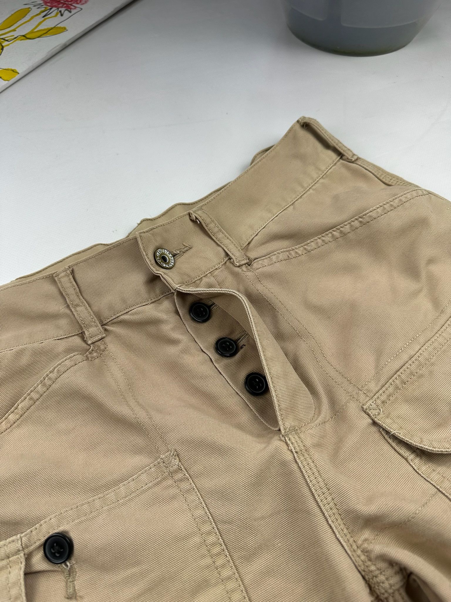 Levi's Levi’s Buckle back Shorts jeans Size US 30 / EU 46 - 9 Thumbnail