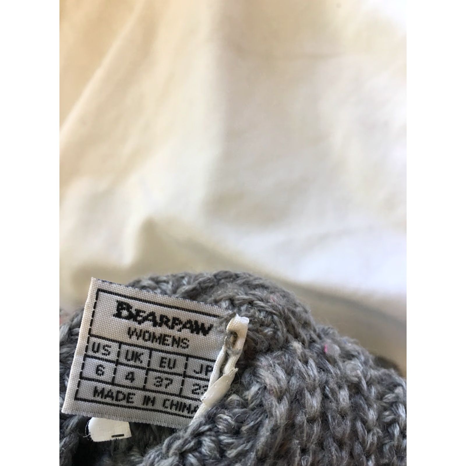 Vintage Bearpaw Women's Boot Gray Suede Knit Uppers & Sheepskin Lining Fold-Over 6 US Size 6 Size US 6 / IT 36 - 7 Thumbnail