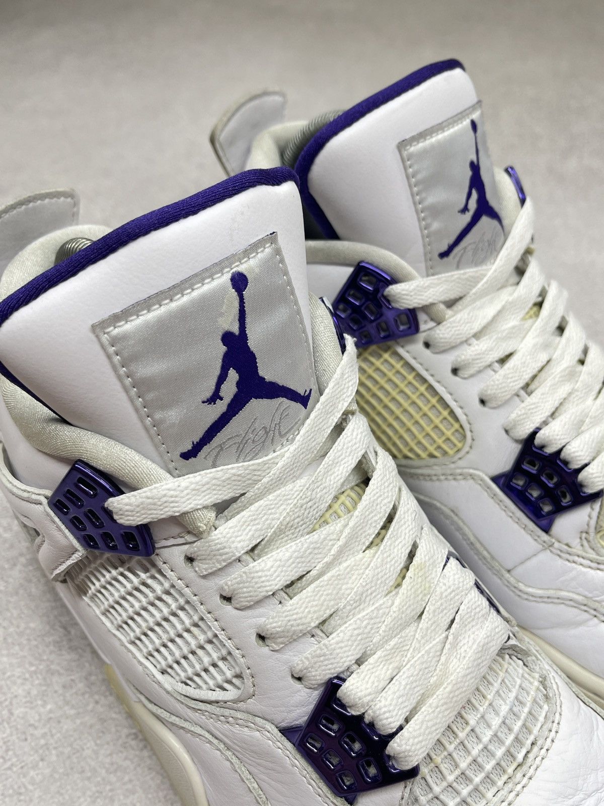 Jordan Brand AIR JORDAN 4 RETRO METALLIC PURPLE WHITE NIKE Size 41 Size US 8 / EU 41 - 8 Thumbnail