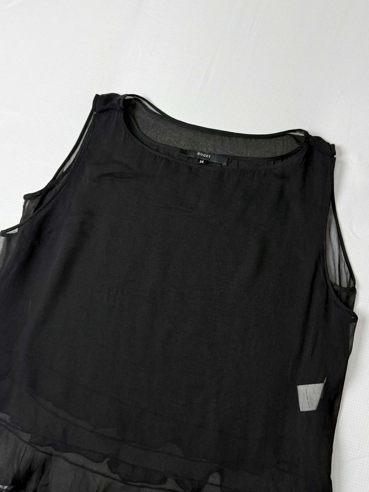 Gucci S/S 1999 Gucci by Tom Ford Silk Ruffle Top Size XS / US 0-2 / IT 36-38 - 5 Thumbnail