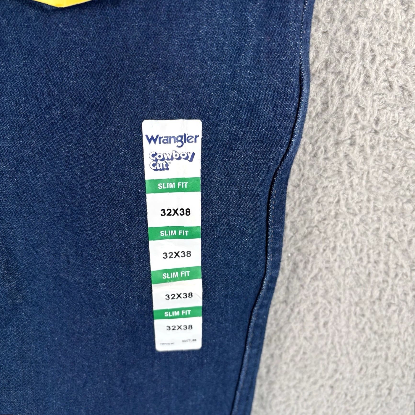 Wrangler Wrangler Cowboy Cut 936 Slim Fit Jeans 32x38 Medium Wash Blue Denim 100% Cotton Mens Regular Y2K Cowboy Cut Slim Fit Straight Jeans Size US 32 / EU 48 - 6 Thumbnail