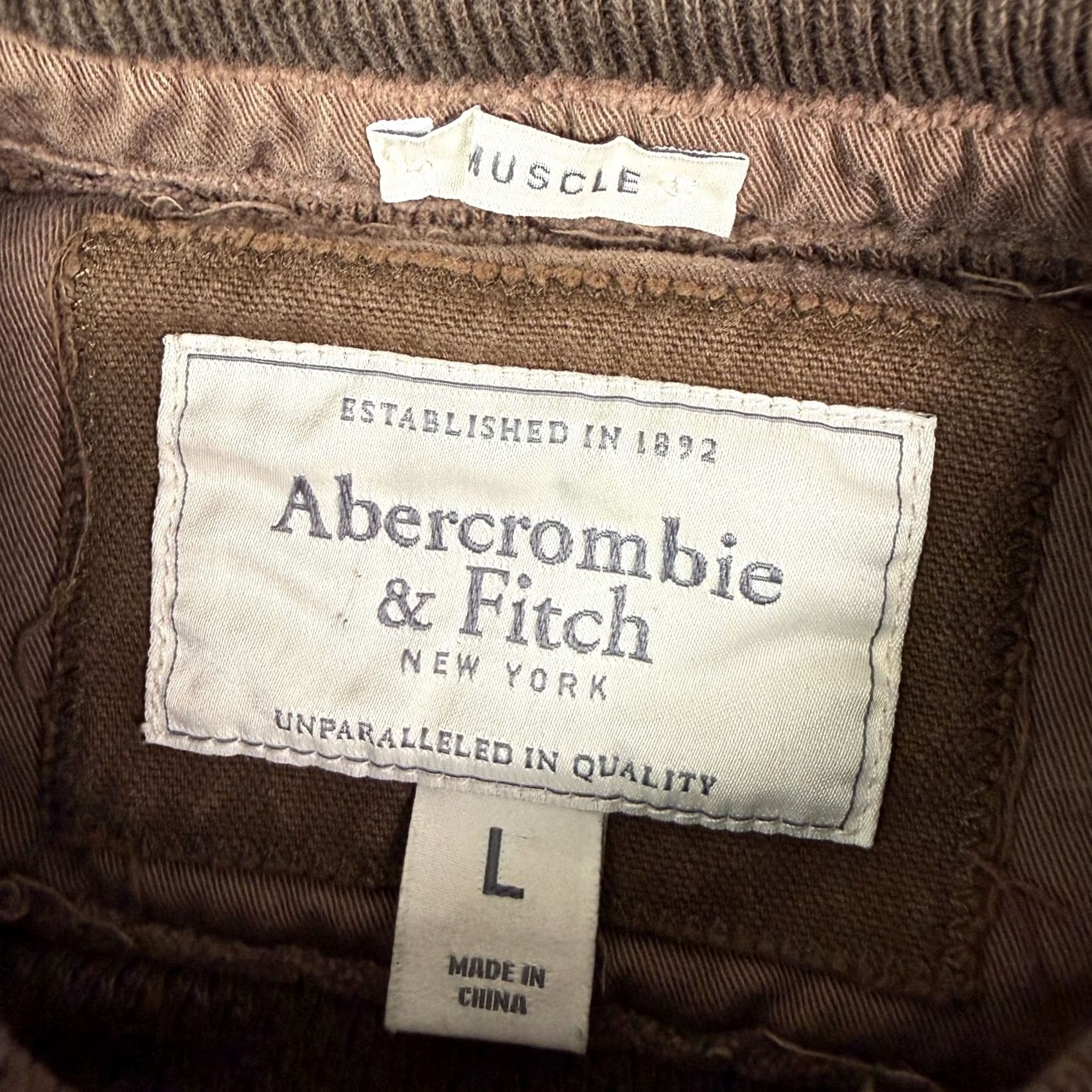 Abercrombie & Fitch VINTAGE Abercrombie & Fitch Waffle Knit Thermal Shirt Mens L Brown Muscle Fit Size US L / EU 52-54 / 3 - 5 Thumbnail