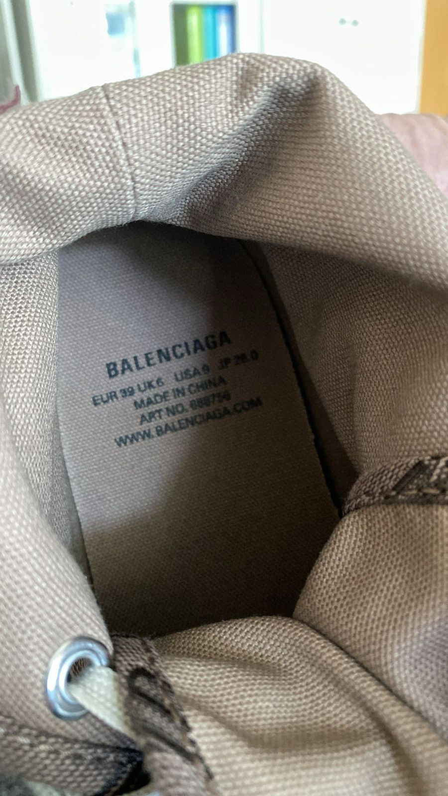 Balenciaga Balenciaga Paris Logo Hightop Sneaker Sz.39 Size US 6 / EU 39 - 6 Thumbnail