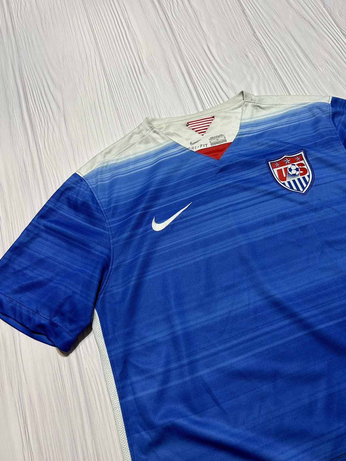 Nike 2015 Men's Nike USA Soccer National Away Team Jersey Size US M / EU 48-50 / 2 - 6 Thumbnail