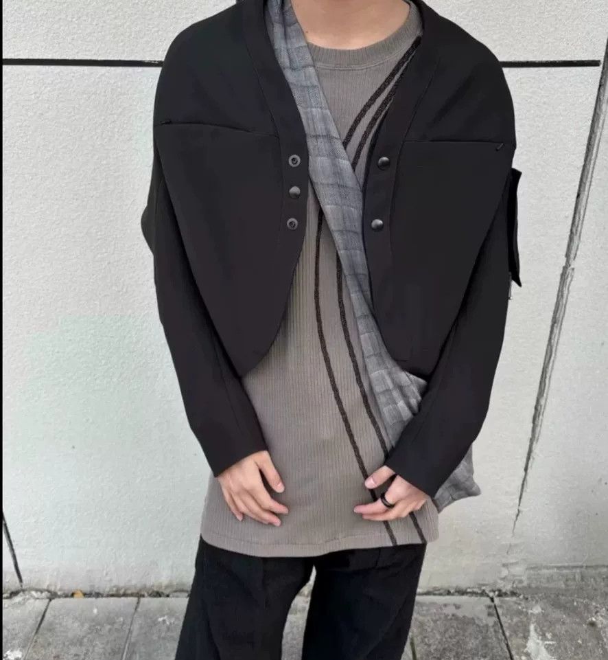 Kiko Kostadinov Kiko Kostadinov Cocoon Jacket in Black Size US M / EU 48-50 / 2 - 2 Thumbnail
