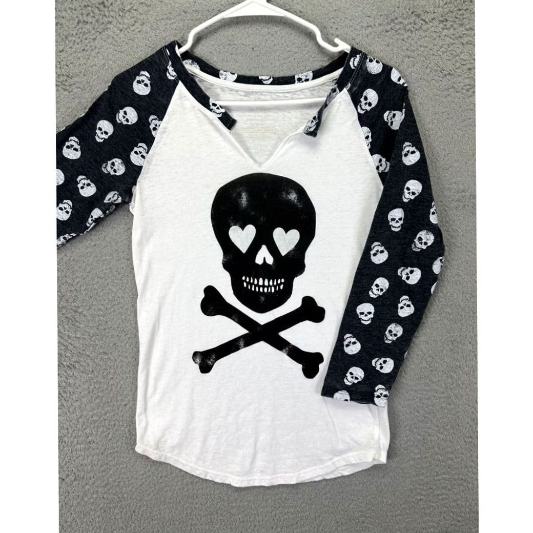 Vintage Grayson Threads Shirt Women XS White Hello Gorgeous Skull V-Neck Tee Long Sleeve Size XS / US 0-2 / IT 36-38 - 3 Thumbnail
