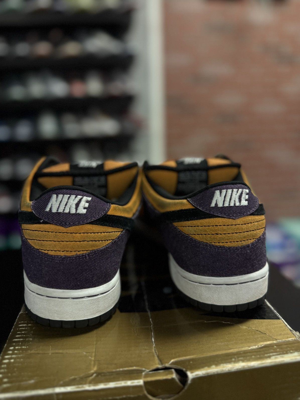 Nike Nike SB Dunk Low Pro Goofy Boy 2009 - Size 11 Size US 11 / EU 44 - 4 Thumbnail
