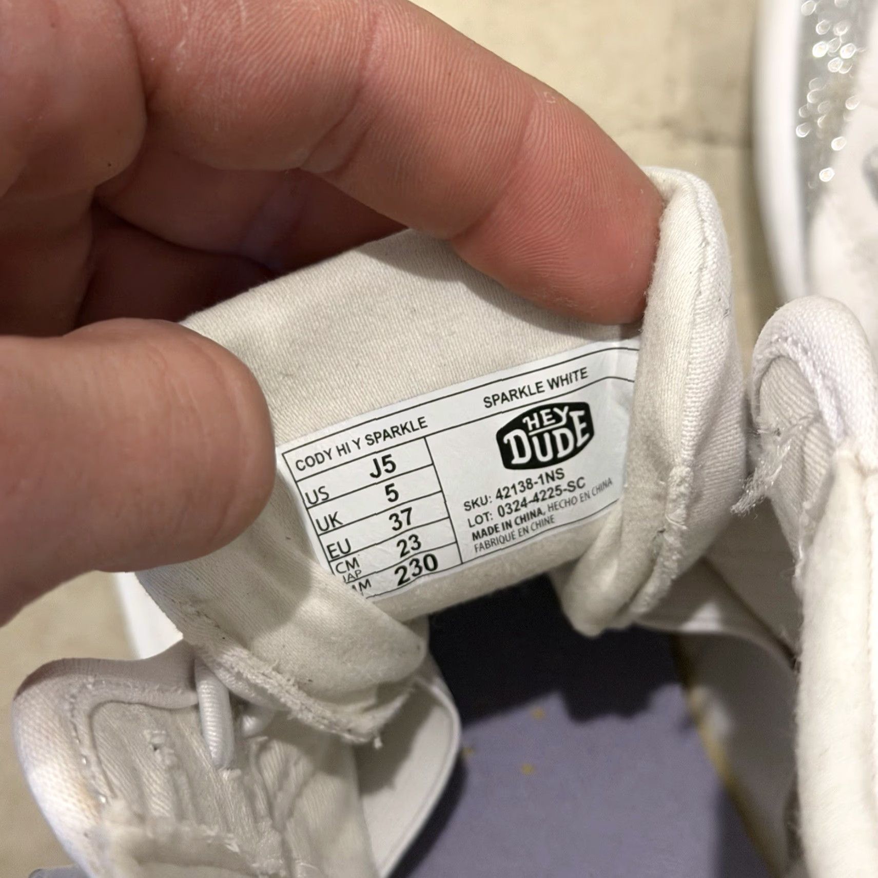 Vintage Hey Dude Cody Hi Sparkle Lace-Up High Top White Size J5 / 5 Womens Shoes Size S / US 4 / IT 40 - 7 Thumbnail