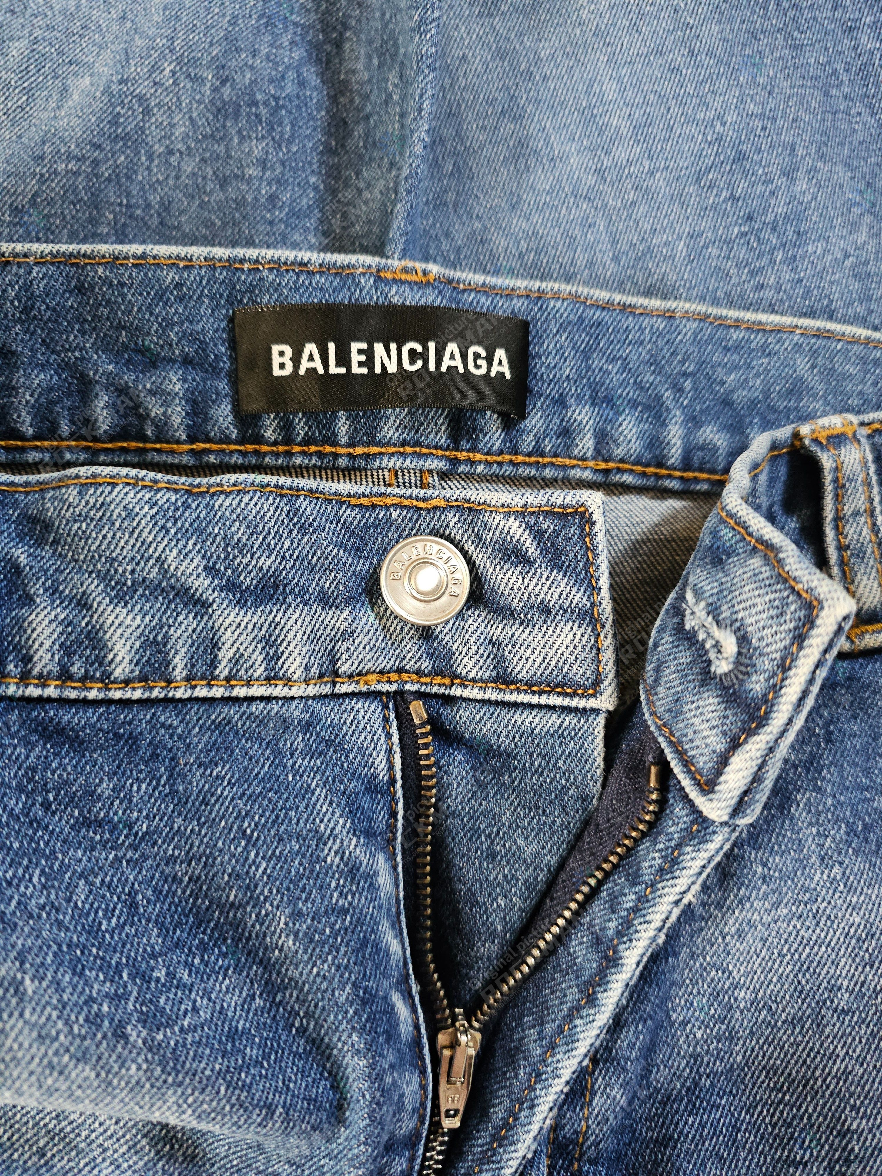 Balenciaga Balenciaga Stonewashed Faded Effect Regular Men's Jeans 29 Size US 29 - 4 Thumbnail