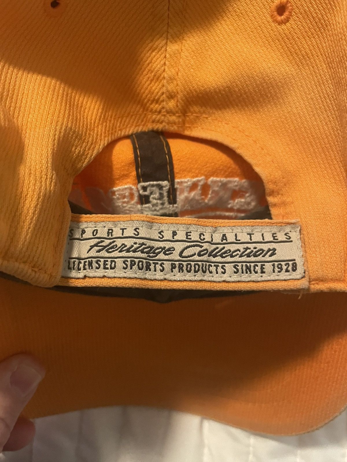 Vintage Vintage Sports Specialties Corduroy Tennessee Vols Cap Size ONE SIZE - 2 Thumbnail