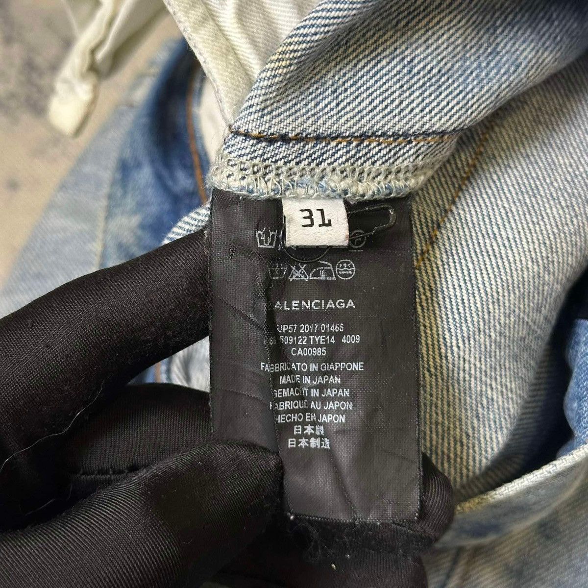 Balenciaga BALENCIAGA JEANS PANTS Size US 31 - 7 Thumbnail