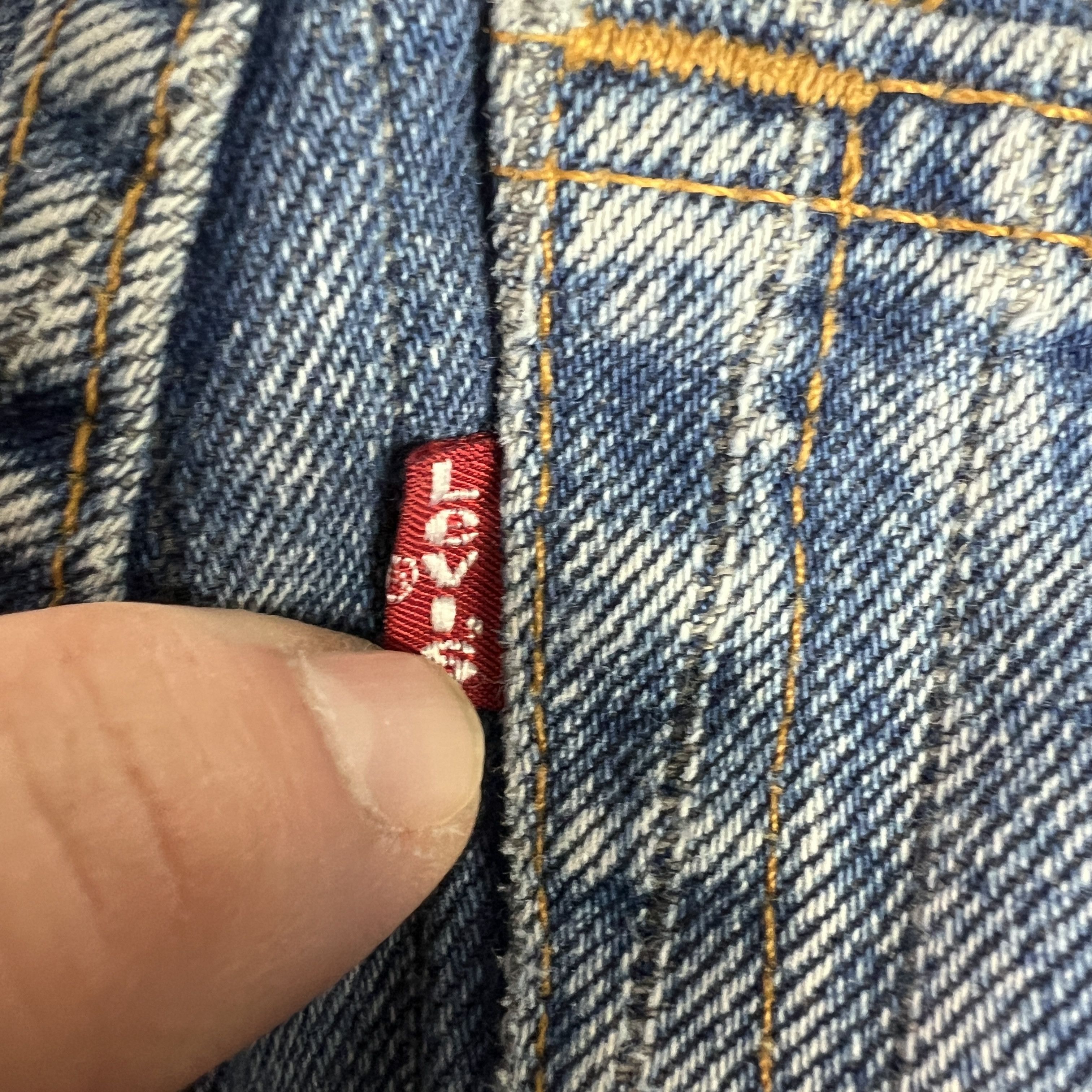 Levi's VTG 80s Levi's Jeans 550 Relaxed Blue Pinstripe Faded Denim Size US 32 / EU 48 - 16 Thumbnail