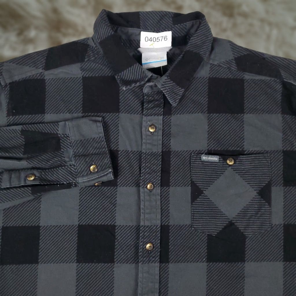 Vintage Columbia Shirt Mens Large Gray Plaid Button-Up Long Sleeve Casual Sportwear Linen Cotton Blend Size US L / EU 52-54 / 3 - 1 Thumbnail