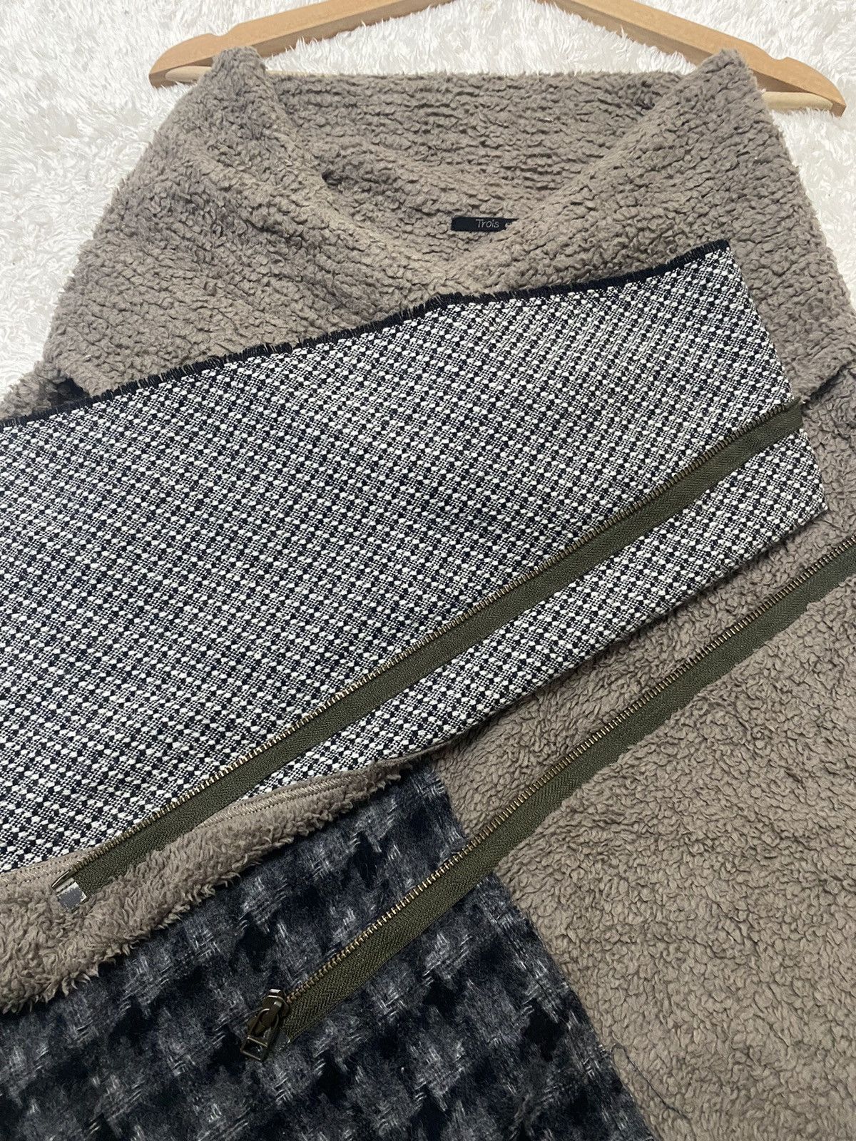 Japanese Brand TROIS AMIS UNIQUE SCARF/CLOAKS Size ONE SIZE - 5 Thumbnail