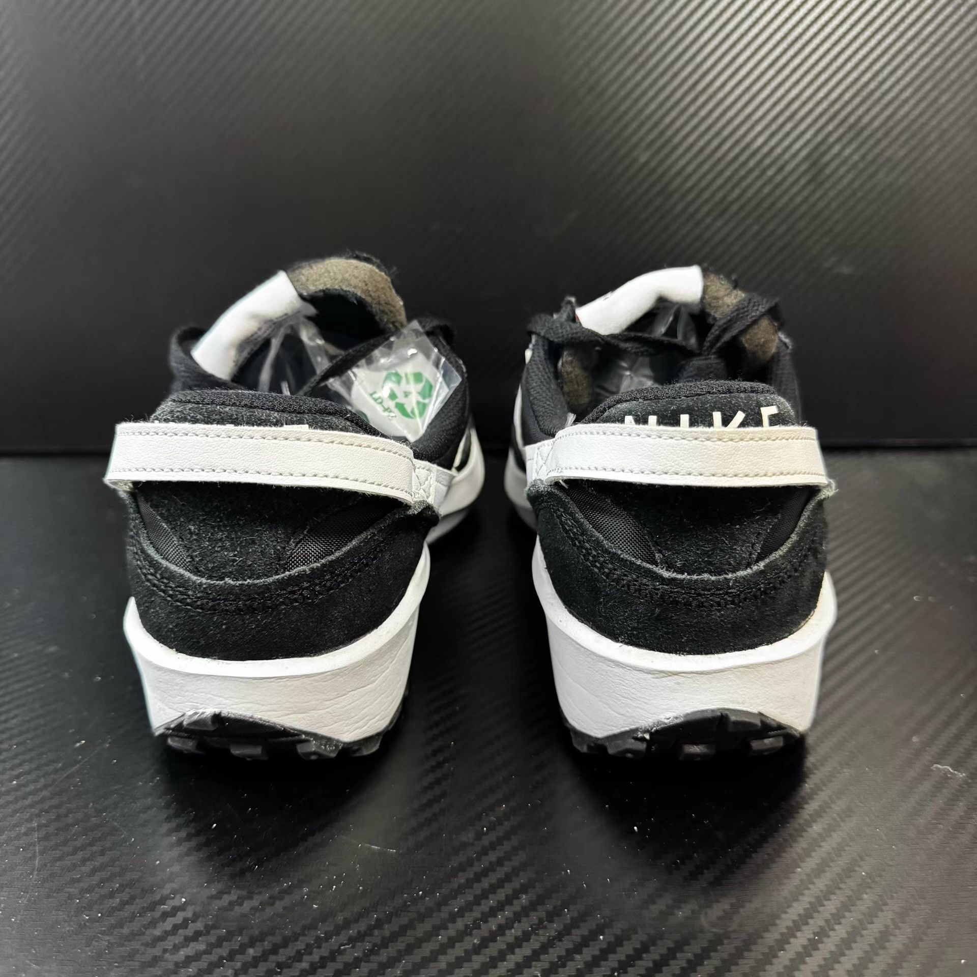Nike Nike Waffle Debut Q11 Size US 8 / EU 41 - 4 Thumbnail