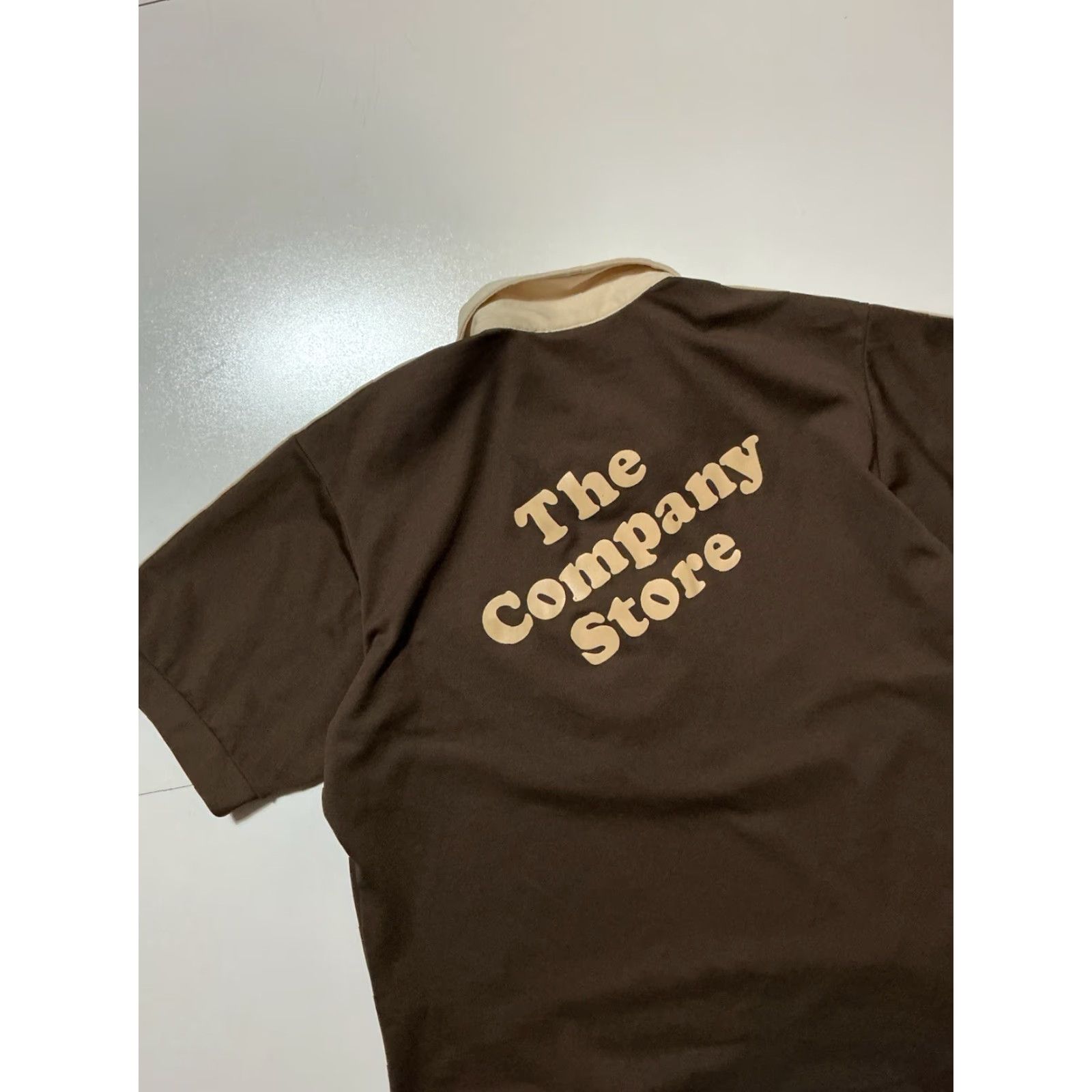 Vintage VINTAGE King Louie Creation The Company Store Bowling Polyester Polo Shirt L Brown Short Sleeve 1970s Mens Size US L / EU 52-54 / 3 - 4 Thumbnail