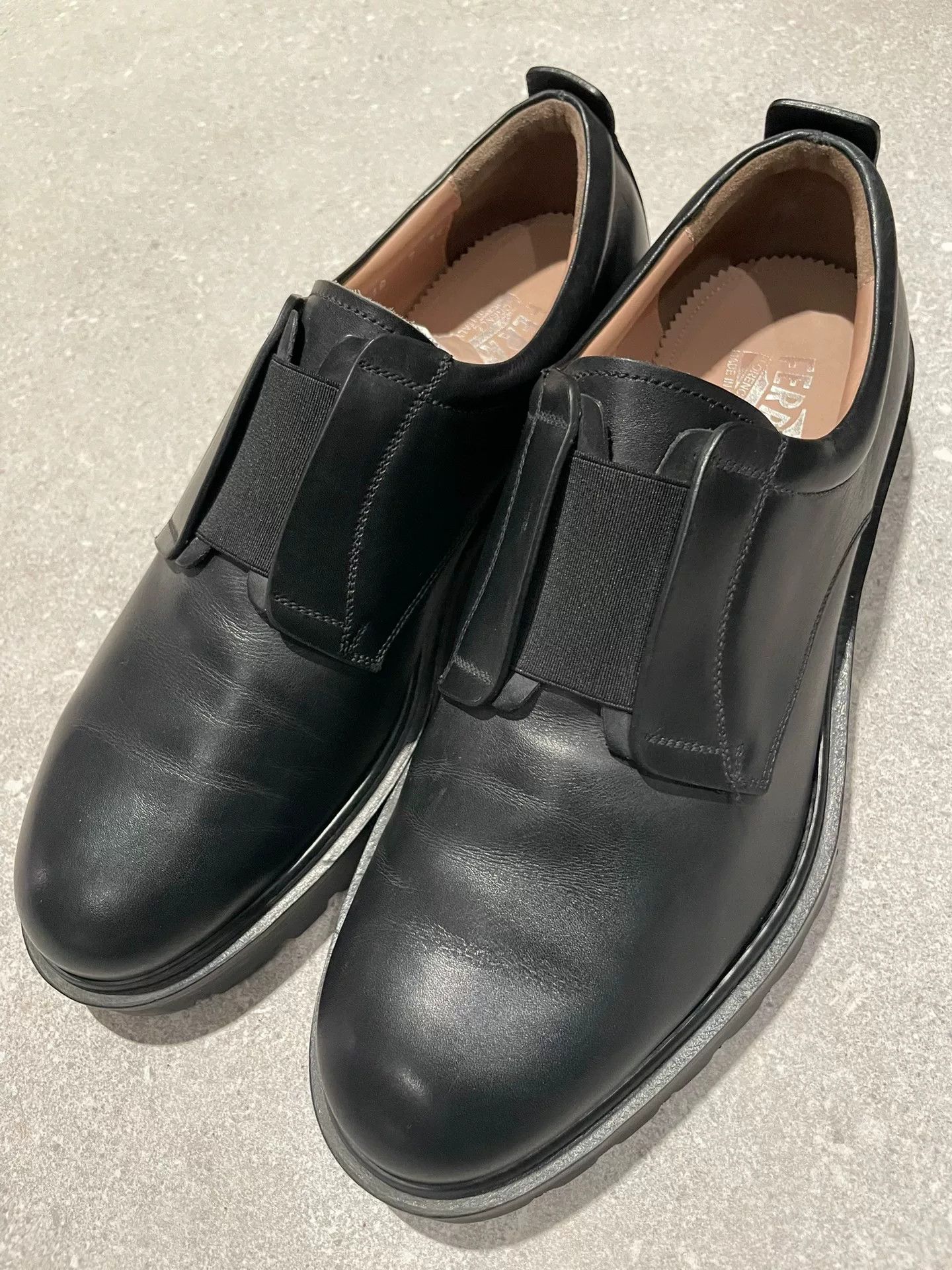 Vintage Ferragamo Men's Casual Business Shoes Size US 10 / EU 43 - 1 Thumbnail
