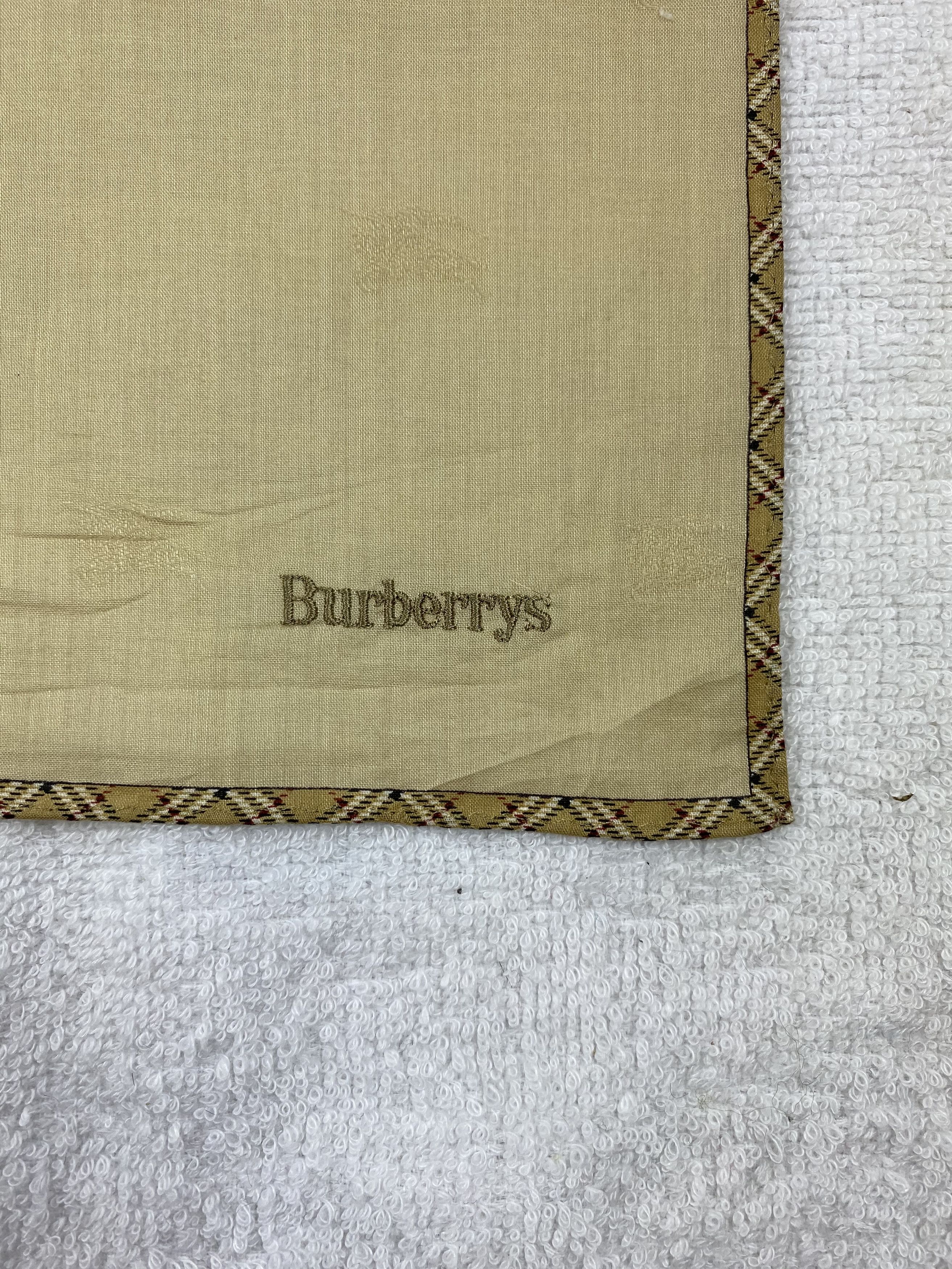 Burberry Burberry Handkerchief / Bandana / Neckerchief Size ONE SIZE - 5 Thumbnail