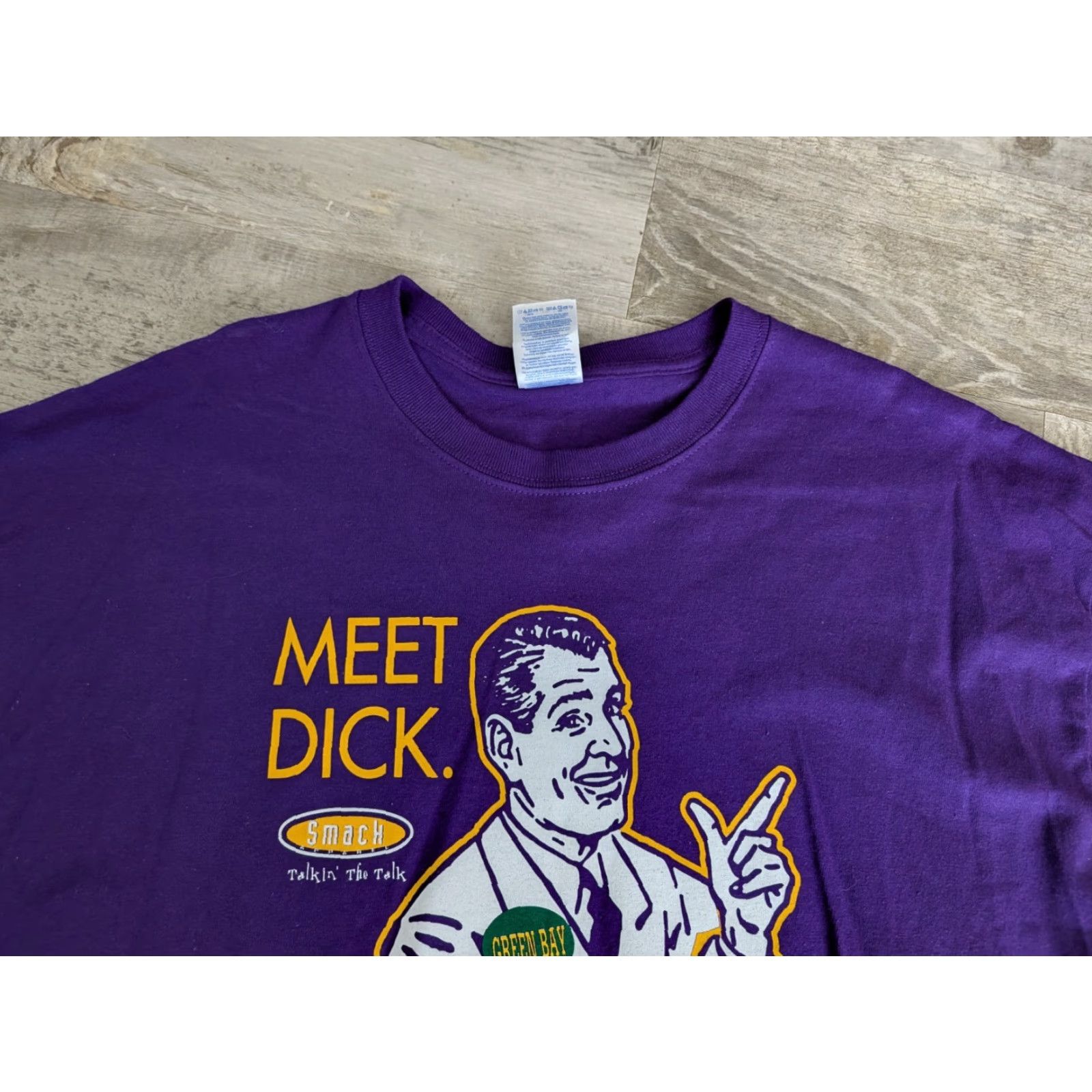 Gildan Gildan Smack Talk T-Shirt Mens XL DONT BE A D*CK Purple Crew Neck Short Sleeve Sports Football Vikings Packers (Vintage: No) Size US XL / EU 56 / 4 - 4 Thumbnail