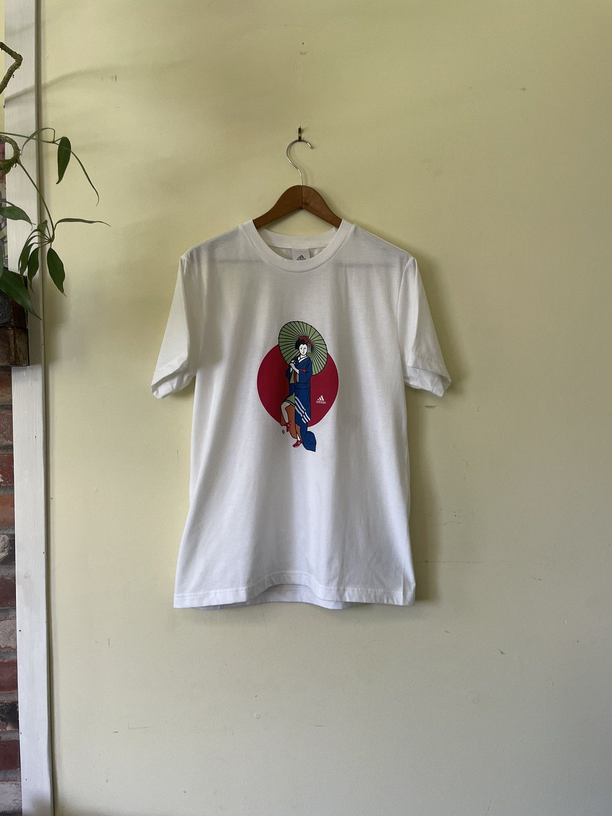 Vintage Rare Adidas Japan Exclusive Tee Size US M / EU 48-50 / 2 - 1 Thumbnail