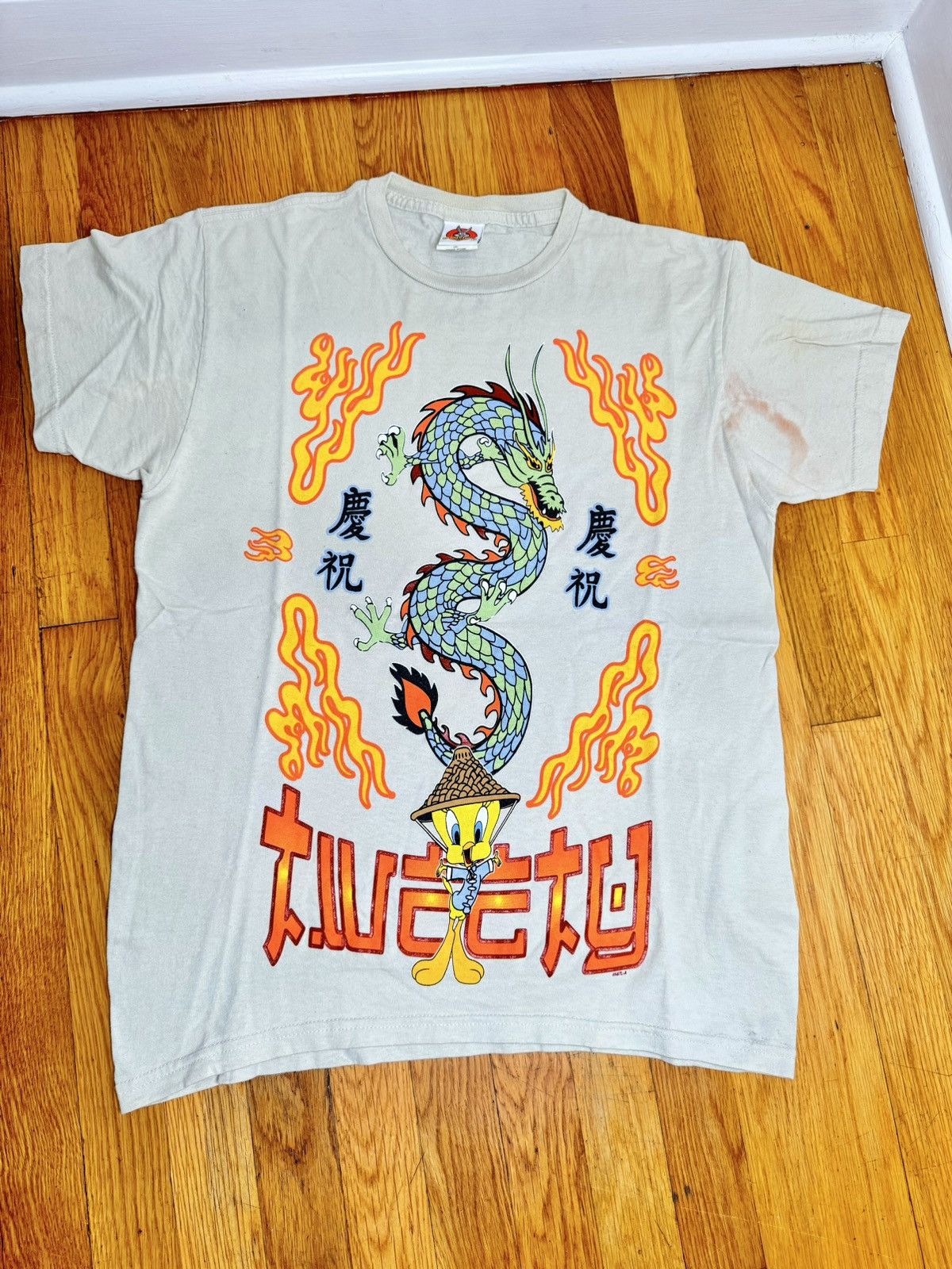 Disney × Vintage × Warner Bros 1999 Looney Tunes Tweety Vintage Japan Disney T-Shirt Size US M / EU 48-50 / 2 - 2 Thumbnail
