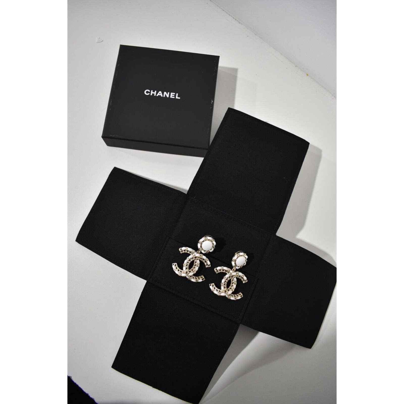 Chanel Chanel Leather Gold CC Logo Dangle Drop Statement Earrings Size ONE SIZE - 2 Thumbnail