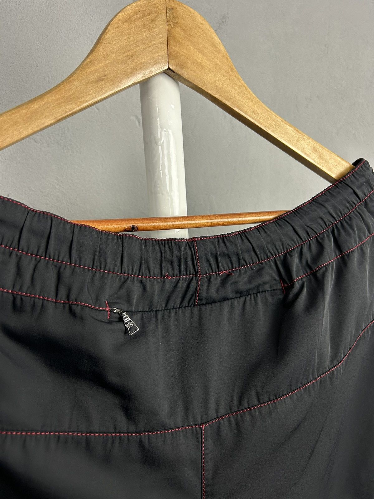 Prada Prada Sport Red Tab Nylon Shorts Made in Italy Size 52 Size US 36 / EU 52 - 9 Thumbnail