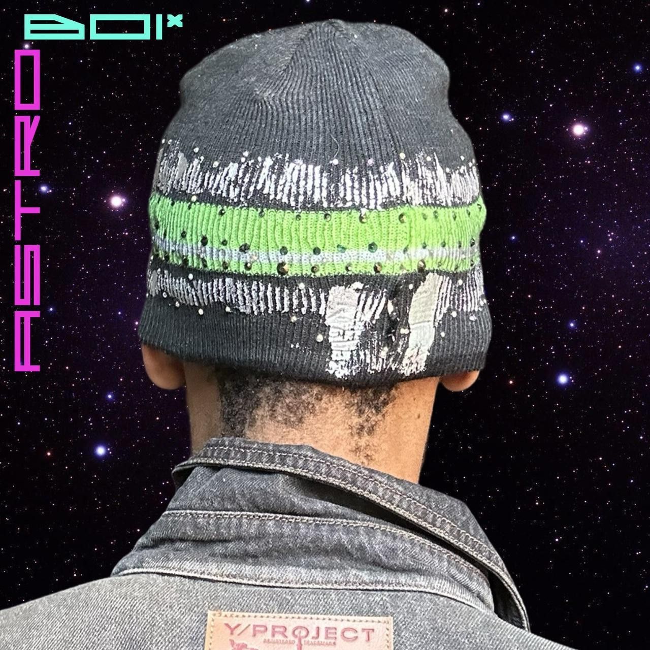 Other ASTROBOI* GREY BEANIE W/ SLIME GREEN STRIPE AND RHINESTONES Size ONE SIZE - 5 Thumbnail