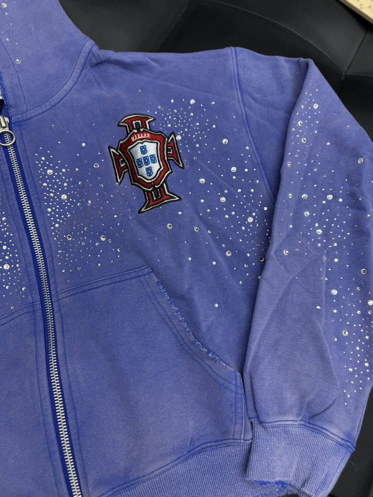 Vale Valley Hoodie Stone Zip Up Blue Crystals Size Small (NEW) Size US S / EU 44-46 / 1 - 6 Thumbnail