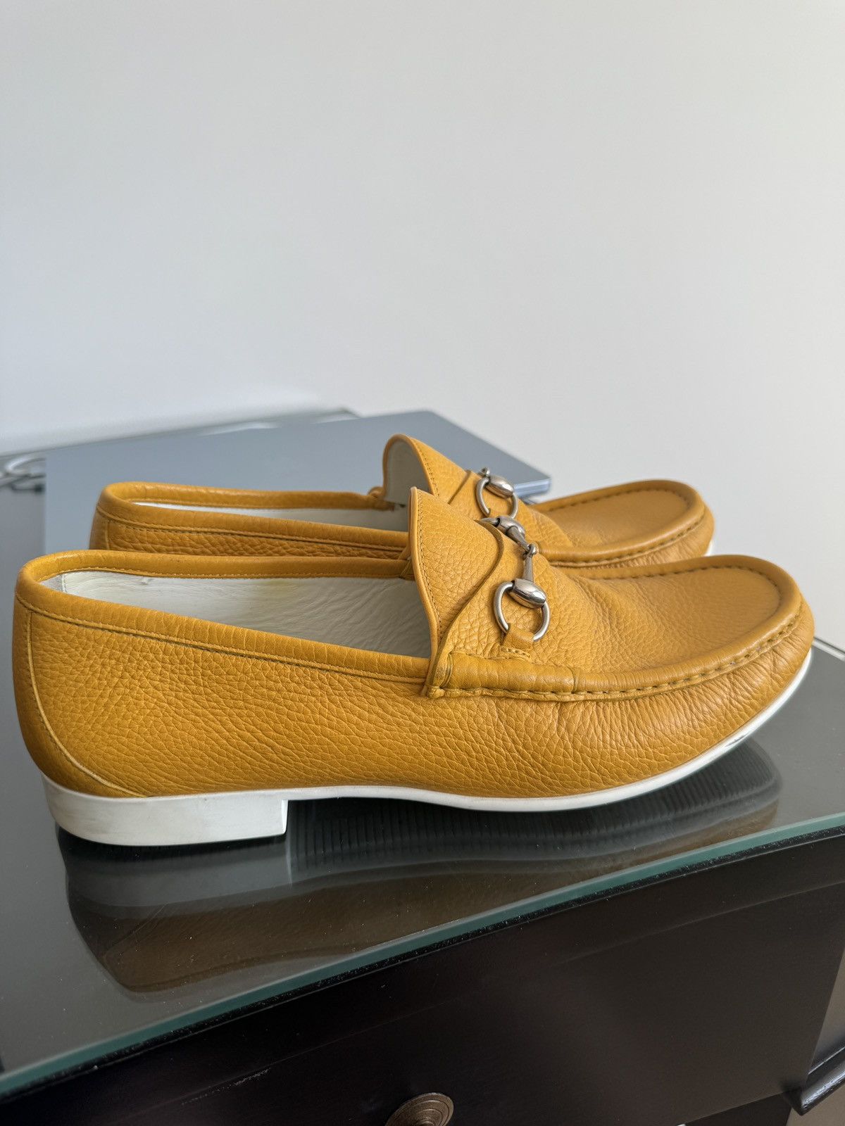 Gucci YELLOW BANANA GUCCI HORSEBITS RARE Size US 11 / EU 44 - 4 Thumbnail