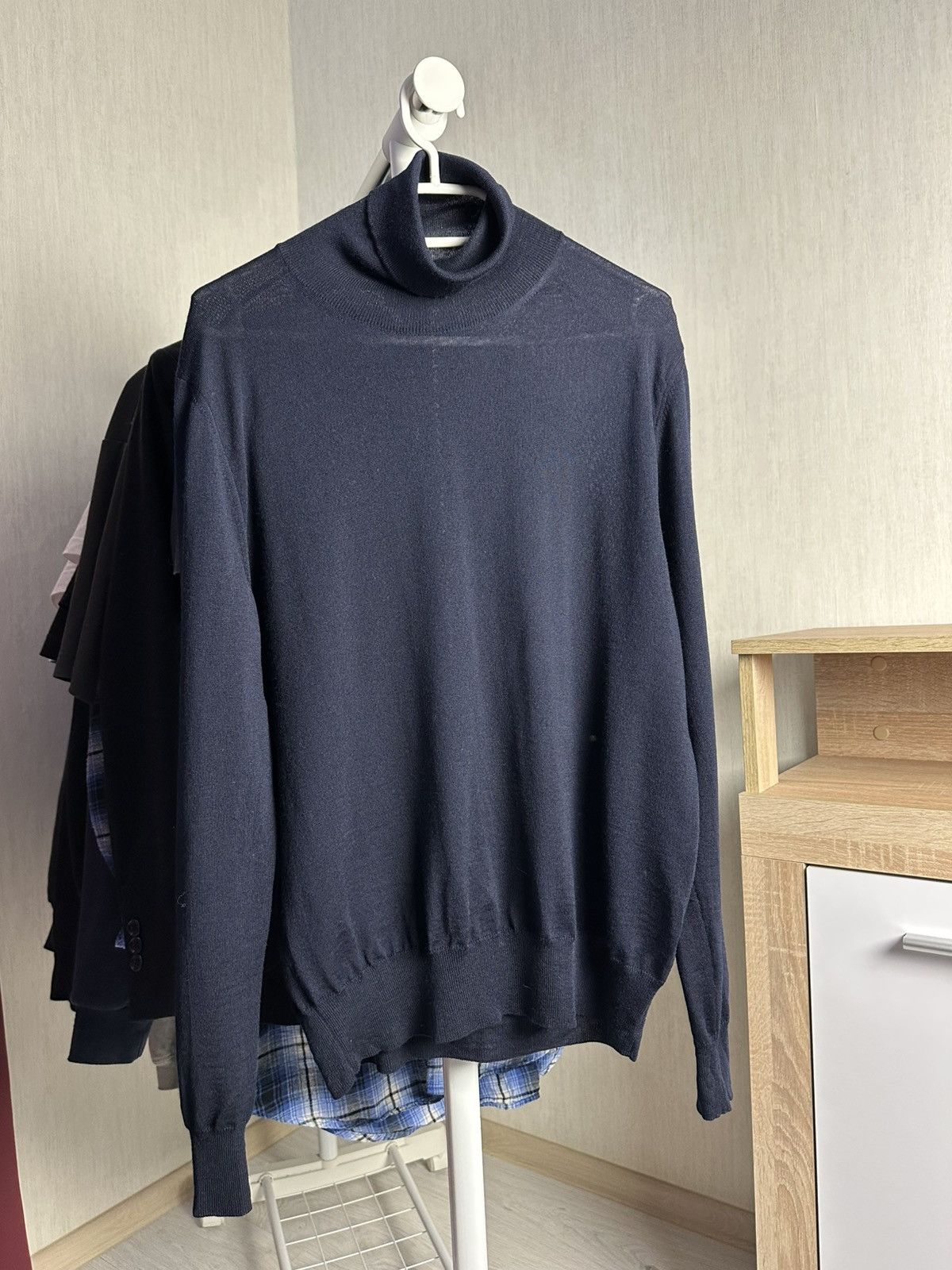 Canali Canali Merino Extrafine Wool Turtleneck Sweater Size US M / EU 48-50 / 2 - 1 Thumbnail
