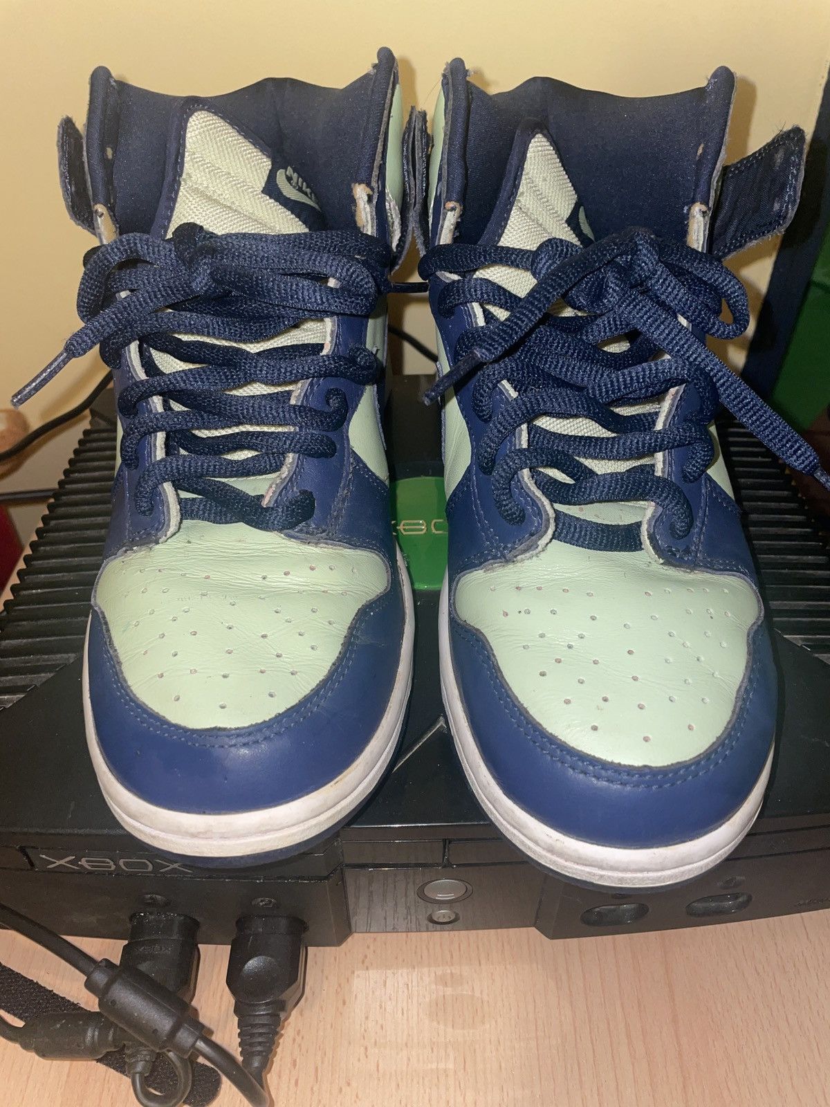 Nike Nike Dunk High Pro SB 'Pistachio' (2003) Size US 9.5 / EU 42-43 - 2 Thumbnail