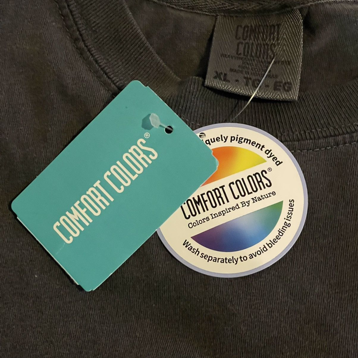 Comfort Colors Comfort Colors Adult Long Sleeve T-Shirt Gray XL Brand NEW Size US XL / EU 56 / 4 - 4 Thumbnail