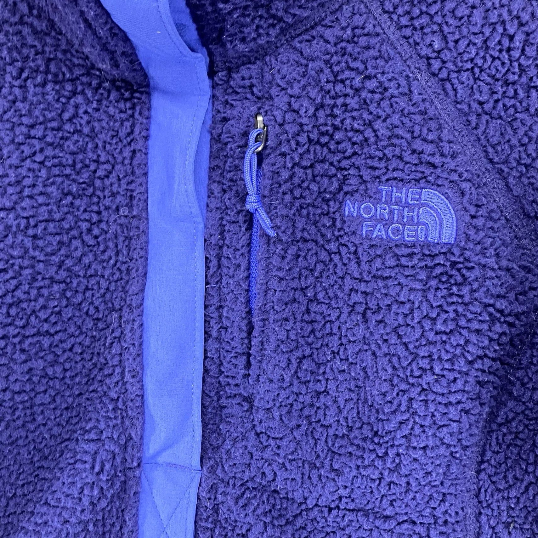 The North Face The North Face Women's Purple Sherpa Fleece Mock Neck 1/2 Snap Pullover S Pullover Purple Embroidered Logo Zip Pockets 90s Outdoor Activewear Womens Size S / US 4 / IT 40 - 5 Thumbnail