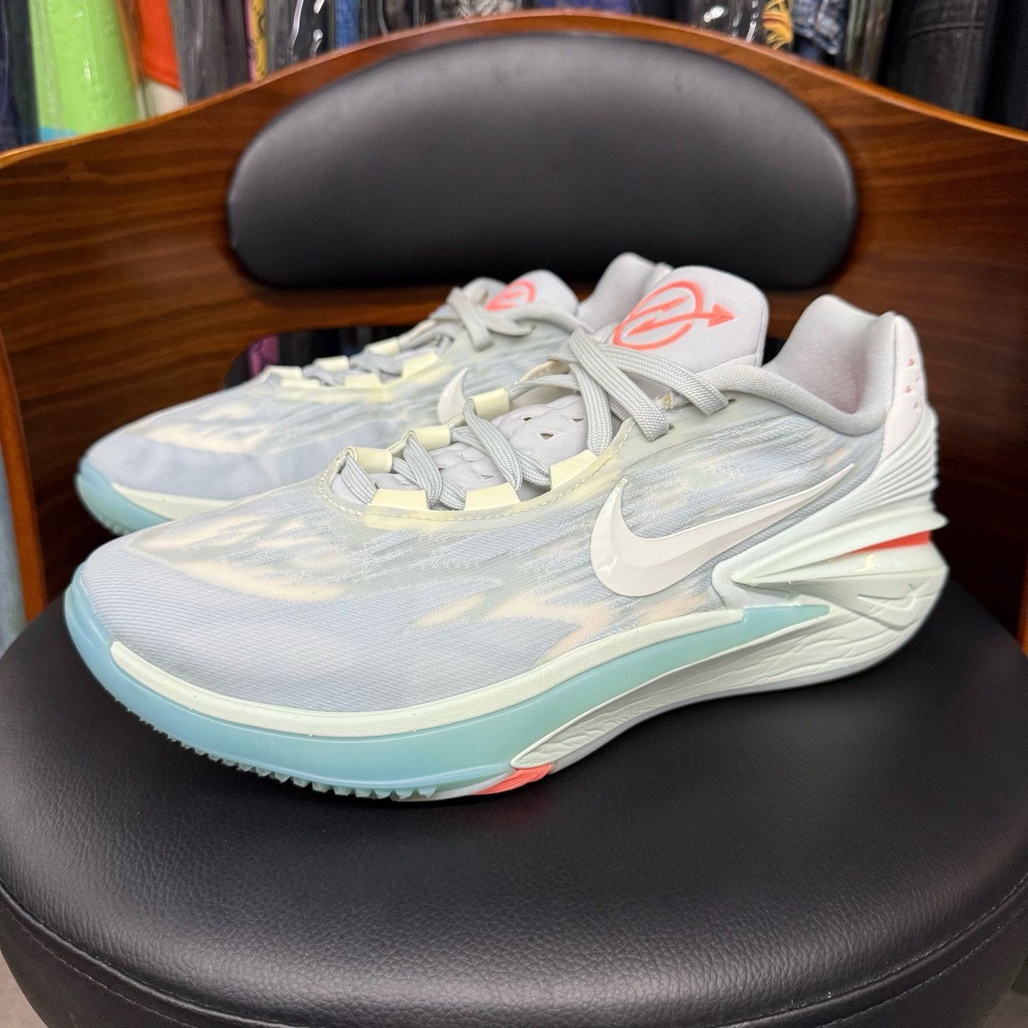 Nike Nike Gray Lowtop Sneakers 44 Men Size US 10.5 / EU 43-44 - 1 Thumbnail