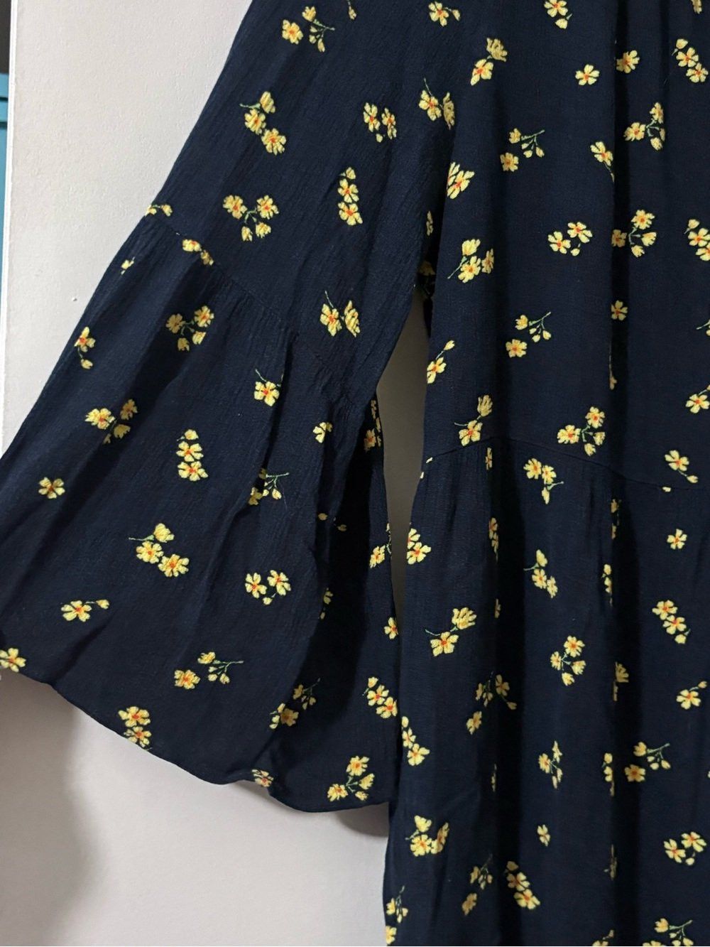Sperry Sperry Navy Blue Yellow Floral Tiered Dress Bell Sleeves Size M / US 6-8 / IT 42-44 - 3 Thumbnail