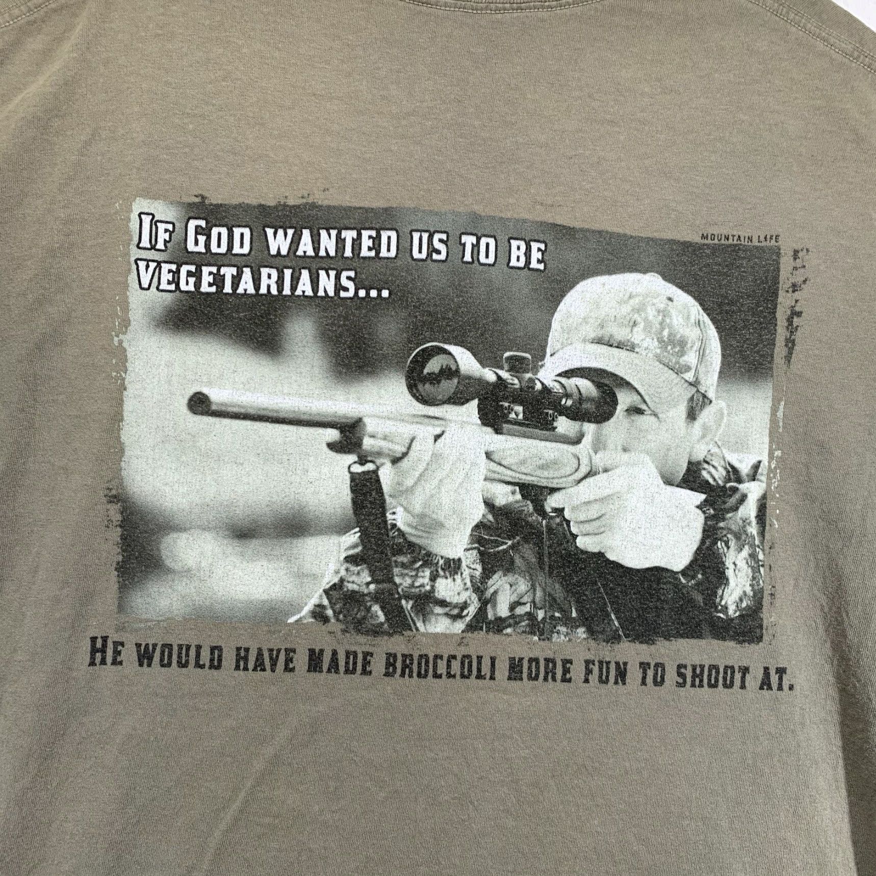 The Mountain VINTAGE The Mountain Men’s Hunter Humor T-Shirt XL Gray All Seasons Cotton Graphic Print hunting Men Size US XL / EU 56 / 4 - 2 Thumbnail