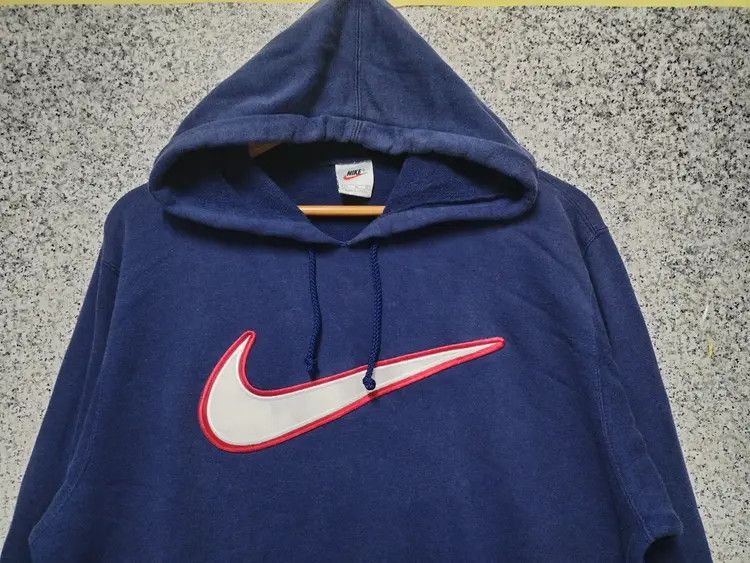 Nike Vintage Nike Distressed Faded Hoodie Size US M / EU 48-50 / 2 - 3 Thumbnail