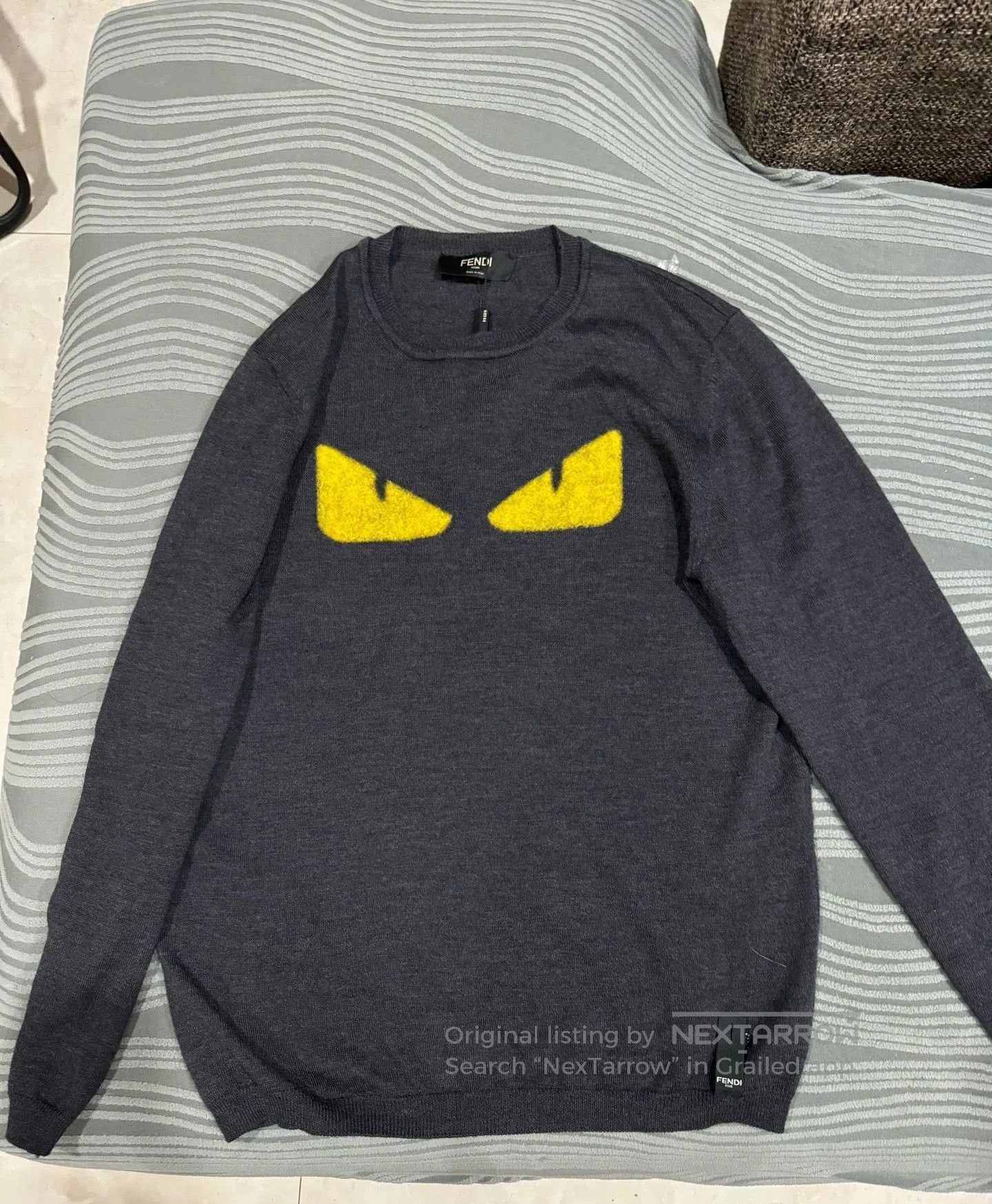 Fendi Fendi Cashmere Sweater with Eyes. Size US S / EU 44-46 / 1 - 1 Thumbnail