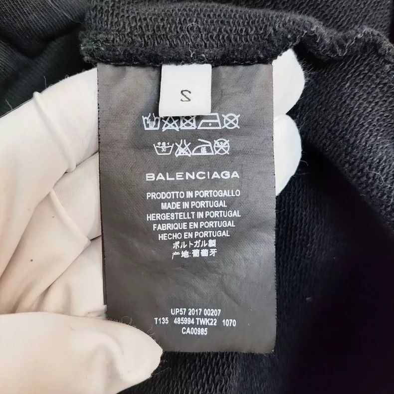 Balenciaga Balenciaga Black long sleeves 2502-Nextarrow Size US S / EU 44-46 / 1 - 7 Thumbnail
