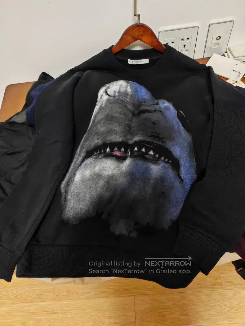 Givenchy Givenchy Shark Hoodie Size US XS / EU 42 / 0 - 3 Thumbnail