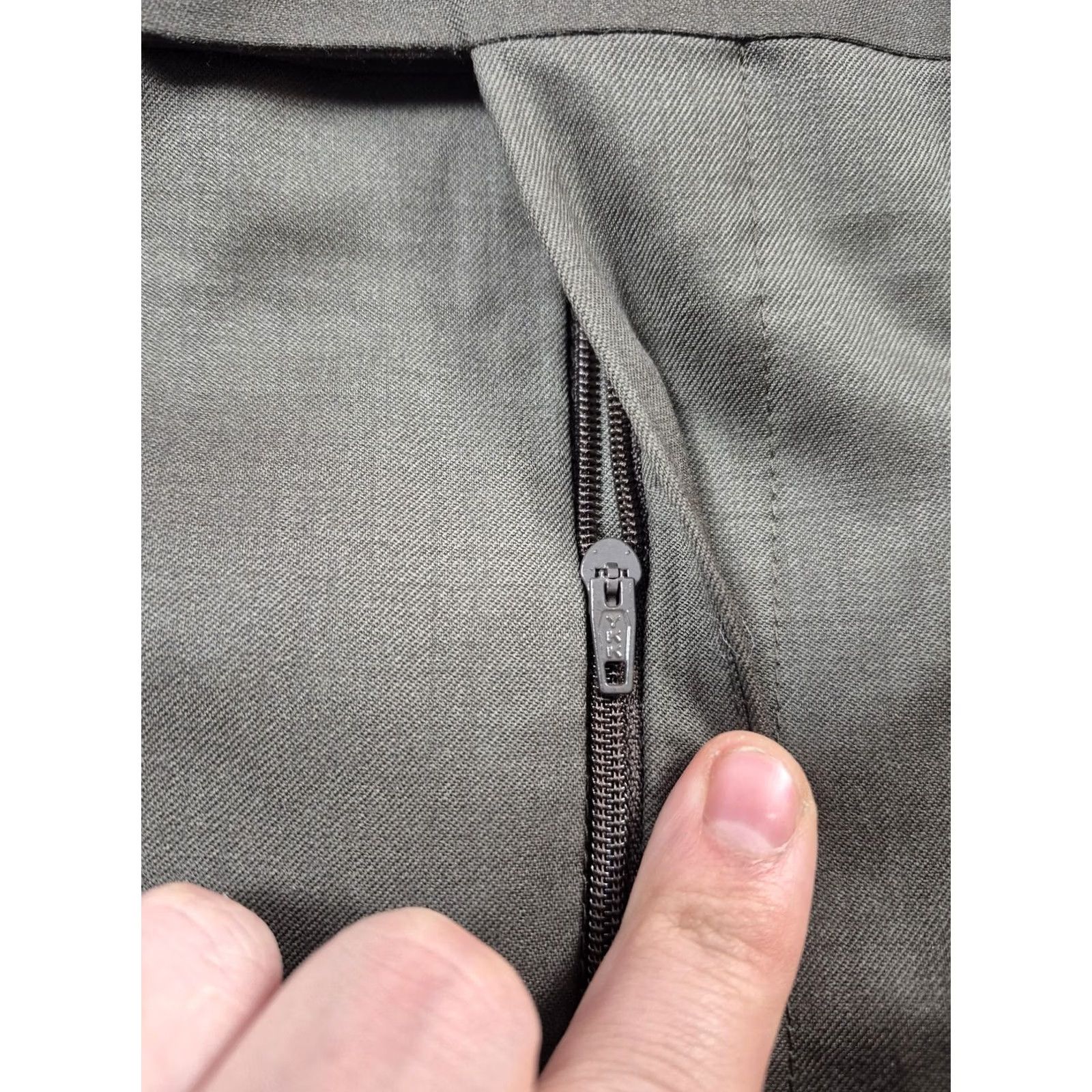 Ralph Lauren Lauren Ralph Lauren Pants Mens 40x36 Olive Wool Cashmere Pleated Unhemmed Dress Pants Medium Green 40W 30L Vintage N/A Size US 40 / EU 56 - 4 Thumbnail