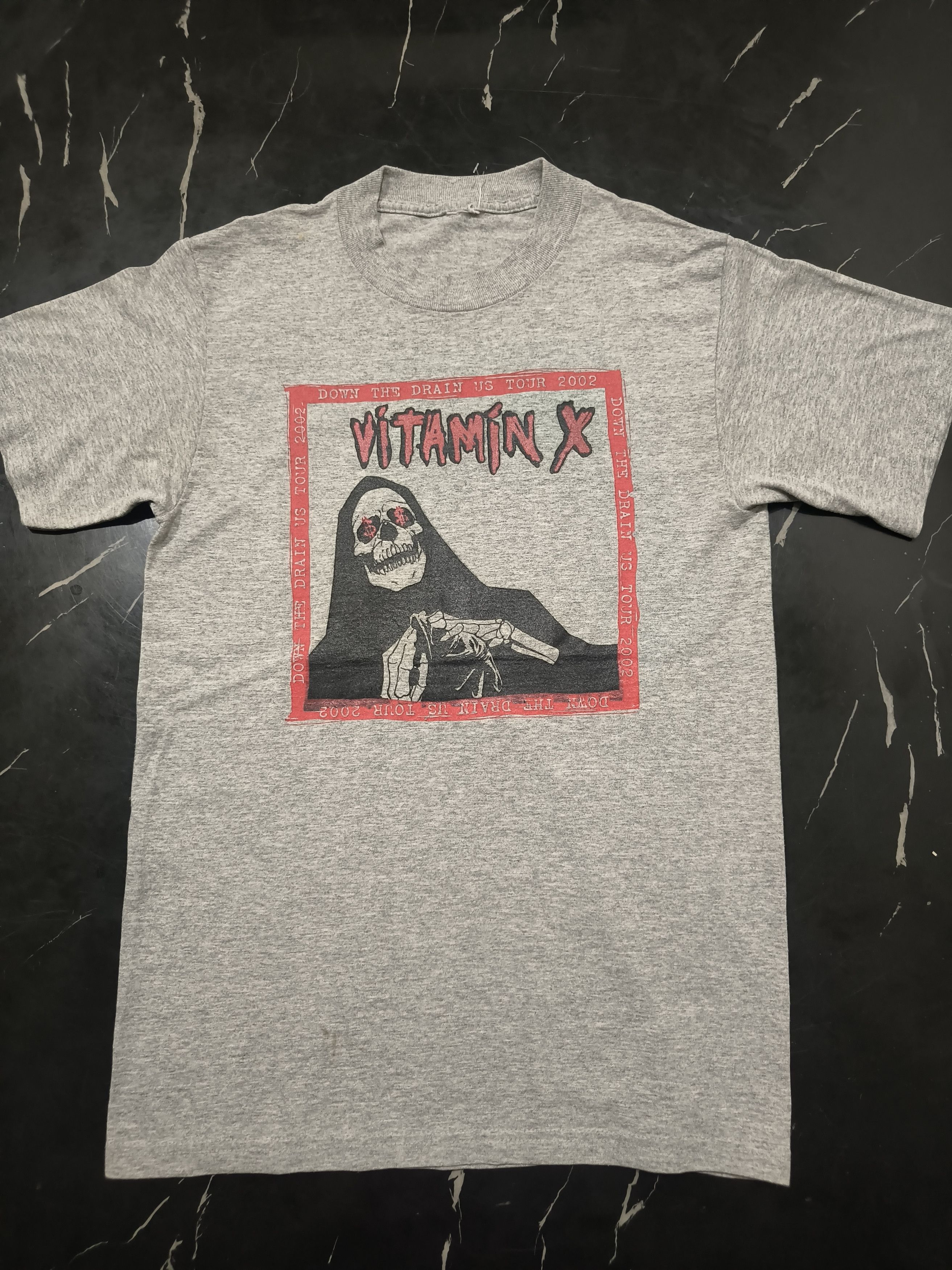 Band Tees Vintage Vitamin X "Dow the drain" 2002 tour t shirt Size US S / EU 44-46 / 1 - 2 Thumbnail