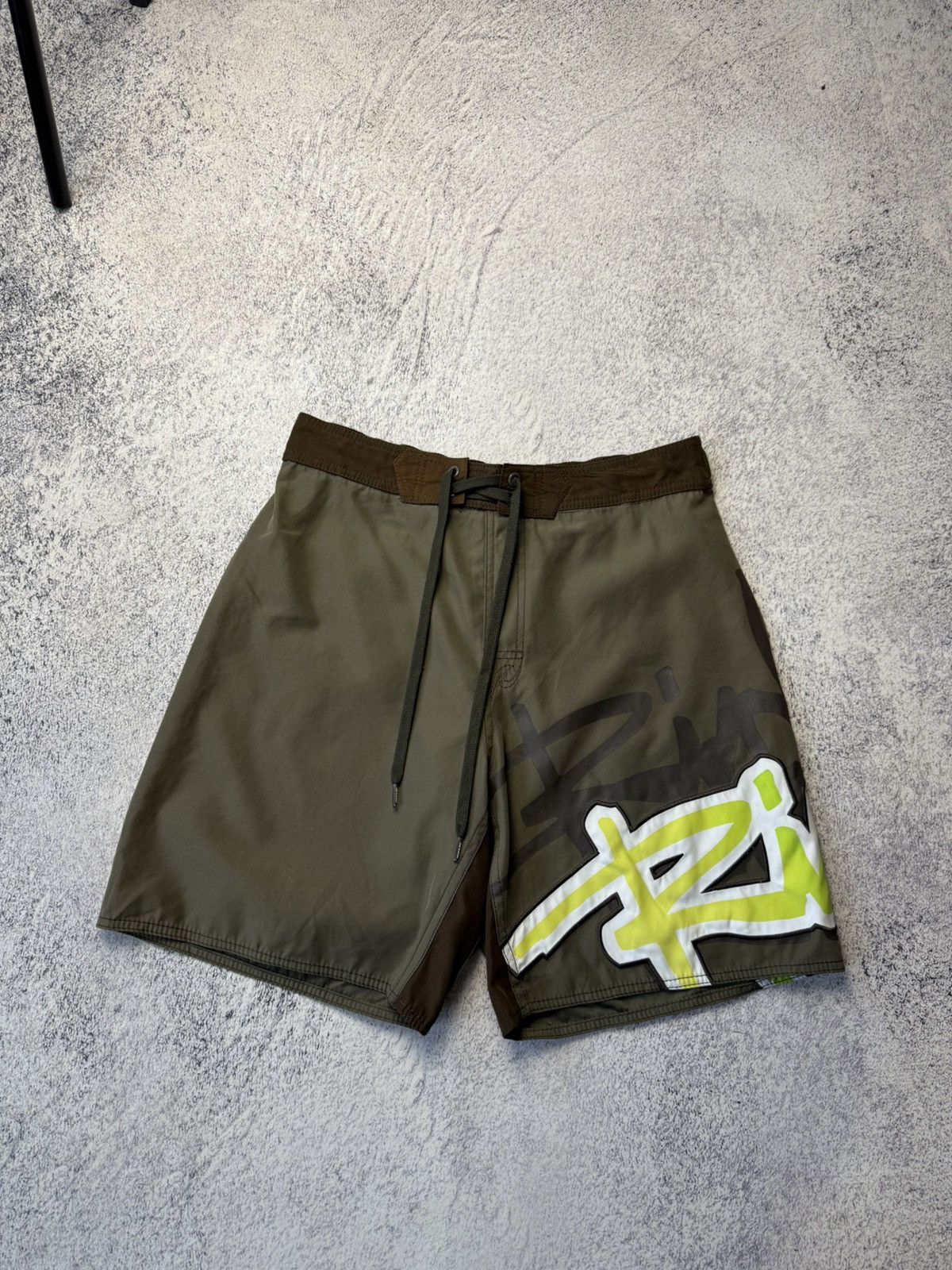 Rip Curl Vintage Rip Curl Big Logo Nylon Shorts USA OOs Size US 34 / EU 50 - 1 Thumbnail